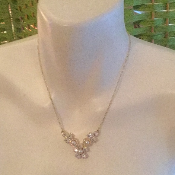 π·NWT Fabulous Rhinestone/ Pearl Necklace Set π· - Picture 4 of 8